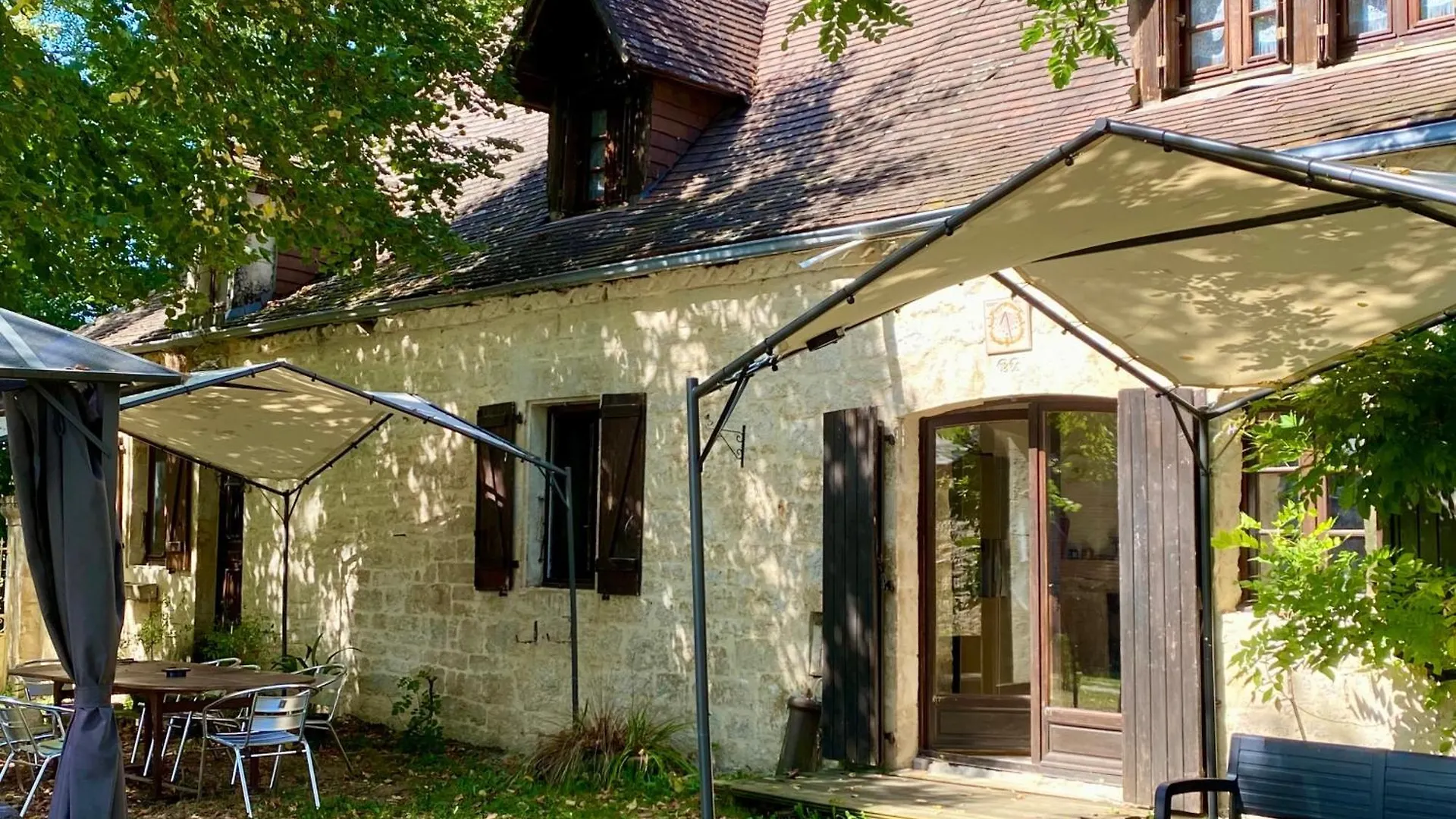 Cazillac Domaine Valenquercy B&B